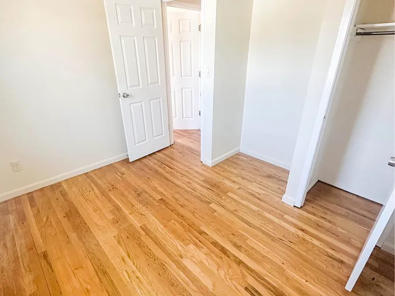 148 N 22nd St #1 — Photo 14