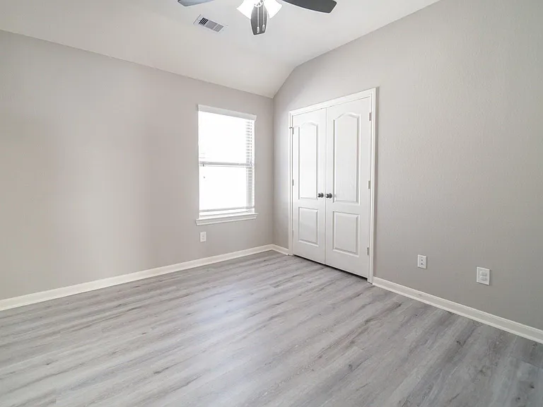 13303 Davenport Hills Ln — Photo 26