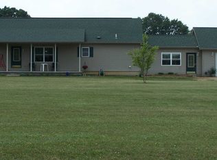 160 S Gibbs Rd, Albion, MI 49224