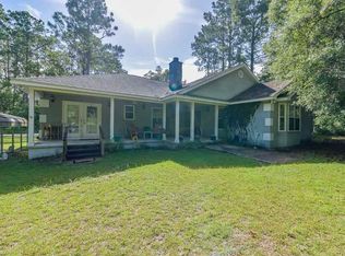 106 Shar Mel Re Ln, Crawfordville, FL 32327