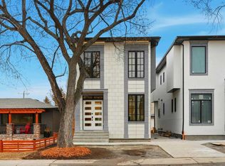 134 W Lissington Dr SW, Calgary, AB T3E5E3