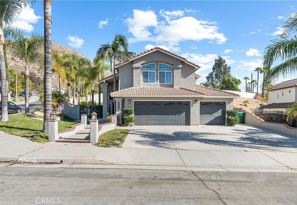 1st image of 21701 Calle Prima