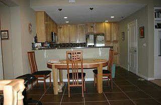 3rd image of 89 Bassett St