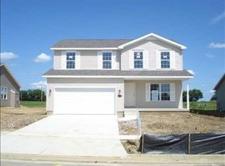 2914 Red Oak Rd, Bloomington, IL 61704