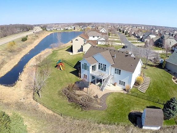 2nd image of 11520 Yancy Ct NE