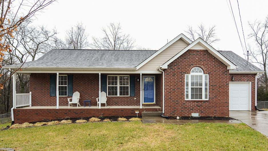 1st image of 222 Brittany Dr