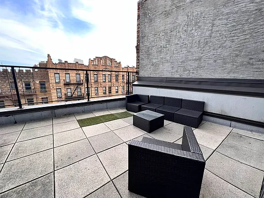 Rented by ERNY LLC | media 41