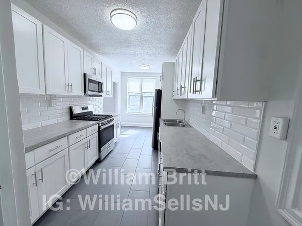 34-36 State St #1H, Teaneck, NJ 07666