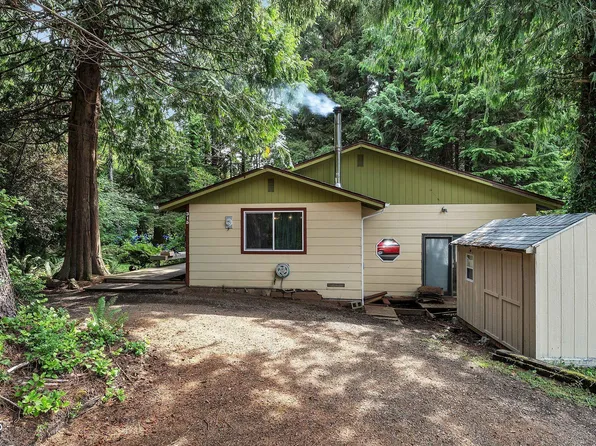 315 SE Ainslee Ave, Depoe Bay, OR 97341