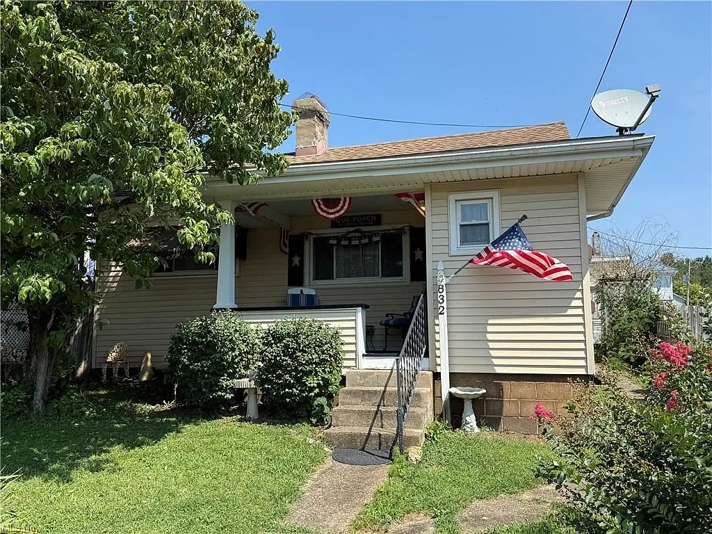 2 bed, 1.0 bath, 948 sqft, $800 — Photo 1