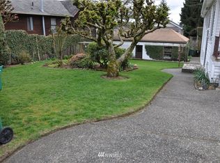 919 N 103rd St, Seattle, WA