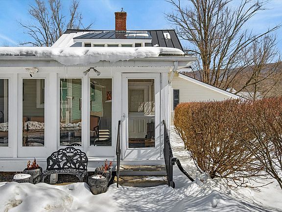 5th image of 149 N Main Street