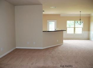 565 Oakside Pl #594, Acworth, GA 30102