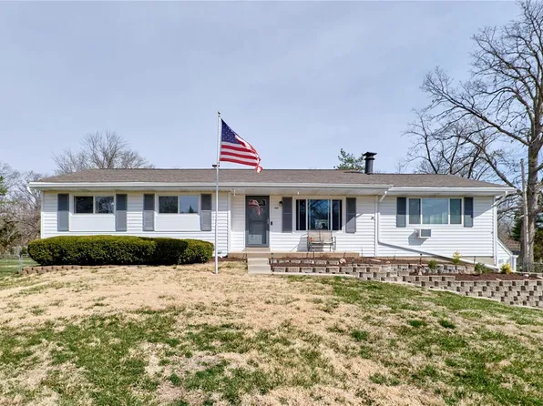 1325 Marsh Ave, Ballwin, MO 63011