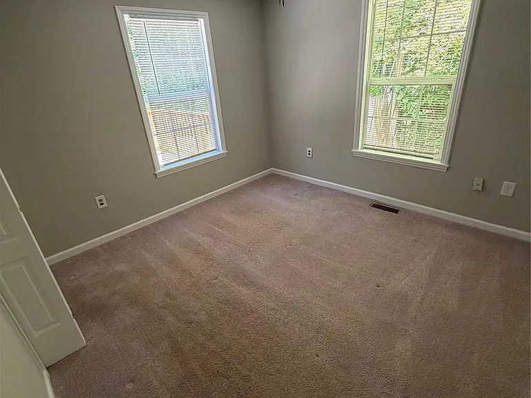 3837 Ironwood St — Photo 9