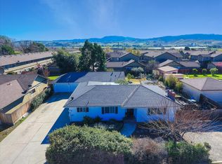 861 Nash Rd, Hollister, CA 95023