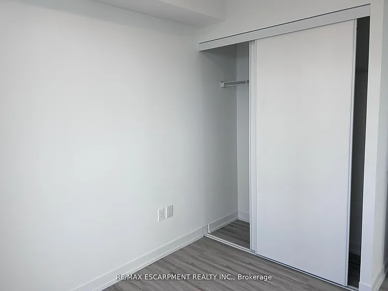 55 Cooper St #4711 — Photo 15