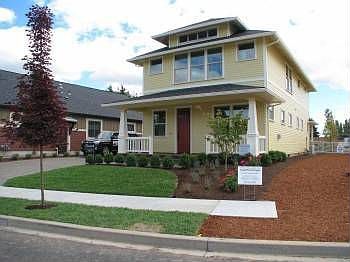3rd image of 3411 NE Pioneer Canyon Dr