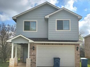 303 S Watson St, Alvarado, TX 76009