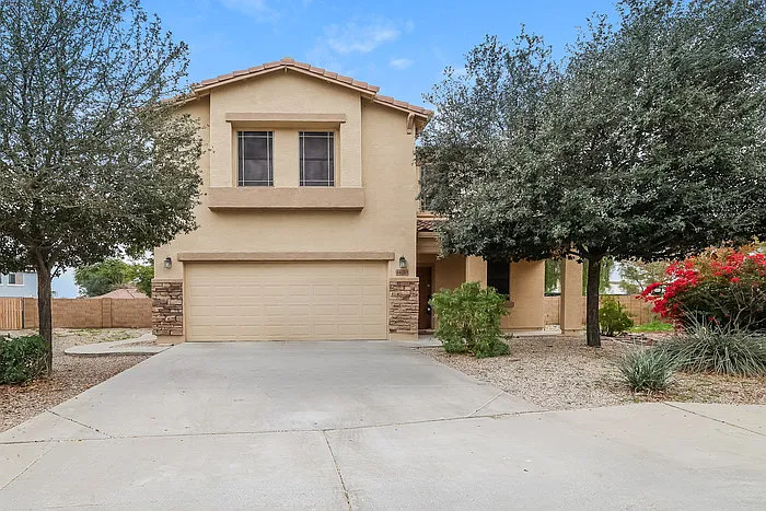 44265 W Roth Rd — Photo 1