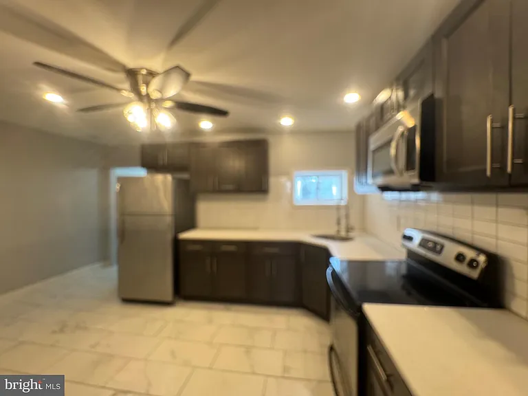 104 Linden St #2 — Photo 7