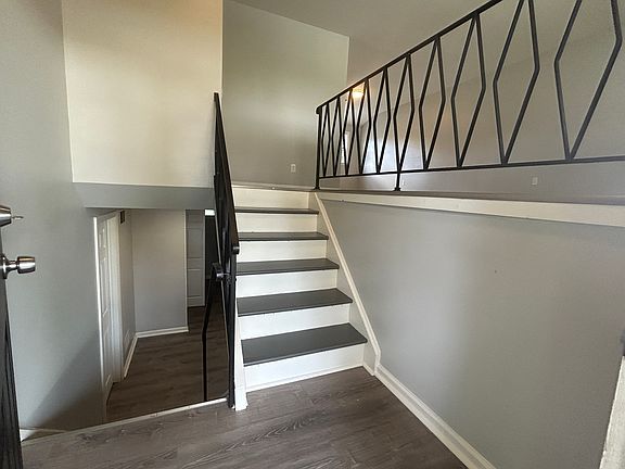 2nd image of 11 Windflower Dr