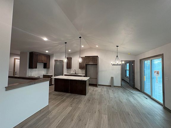4th image of 4926 Water Mint Way
