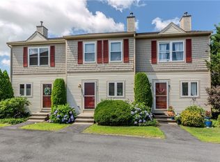 203 Fairway Dr, Coventry, RI 02816