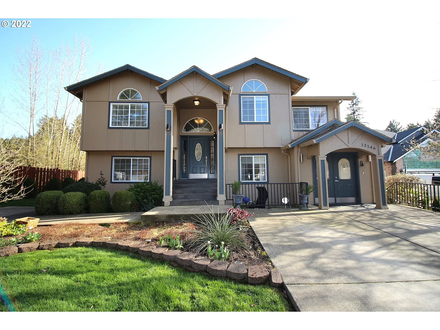 13146 SE Blackberry Cir photo 1