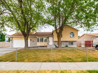 6329 S Fairwind Dr, Salt Lake City, UT 84129