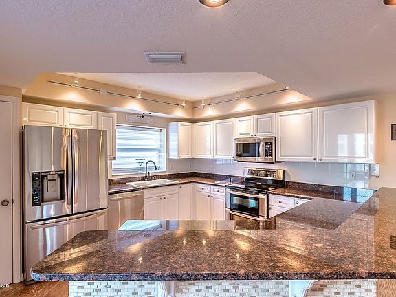 5th image of 5300 S Atlantic Ave APT 6401