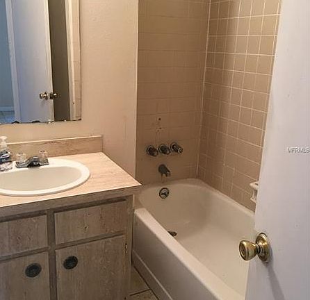 4th image of 7326 Thomas Jefferson Cir E