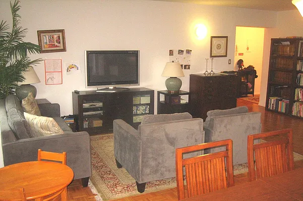 Rented by Corcoran | media 29