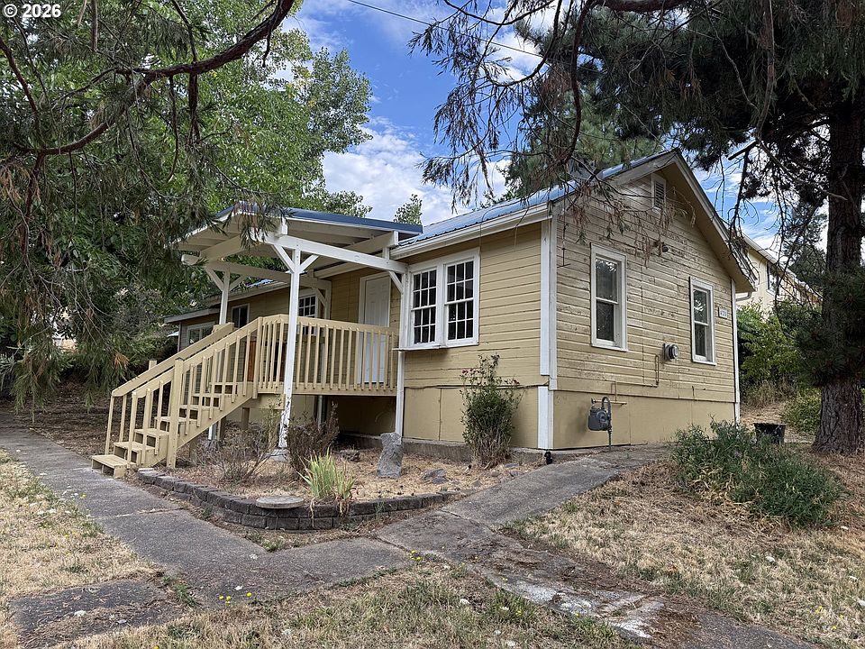 1st image of 420 SW 4th Ave