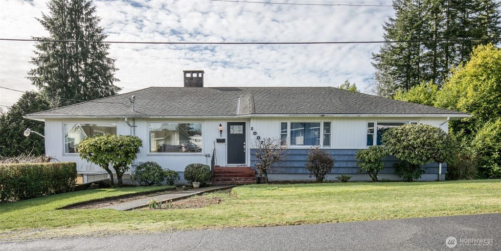 1007 Riverview Drive, Aberdeen, WA - View 3