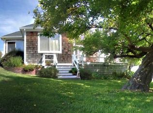110 Goodwin Ln, Penngrove, CA 94951