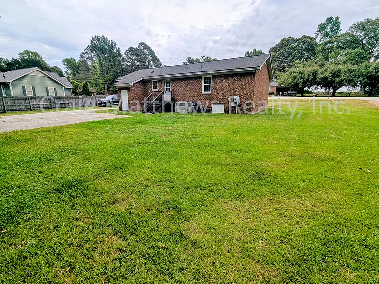 361 Old Stage Rd N — Photo 20