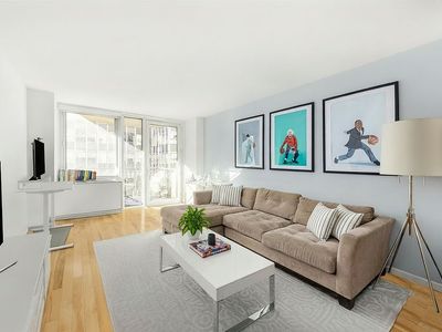 212 E 47th St APT 10H, New York, NY, 10017