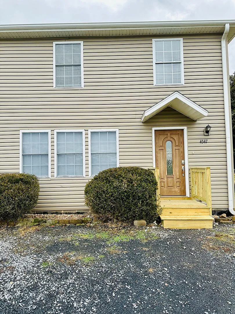 Duplex for Rent in TA school District — Photo 1