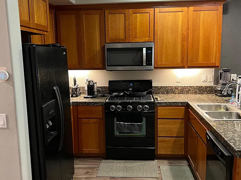 25503 Huntwood Ave — Photo 10