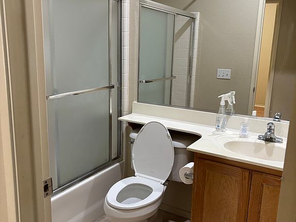 5th image of 6789 Brook Falls Cir