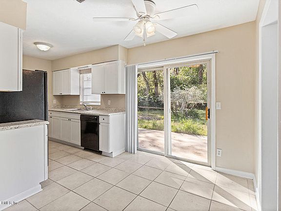 2nd image of 1224 Green Cay Ave