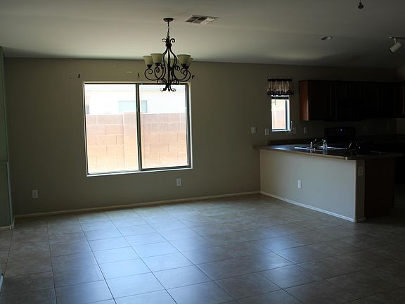 5th image of 28825 N Gold Ln