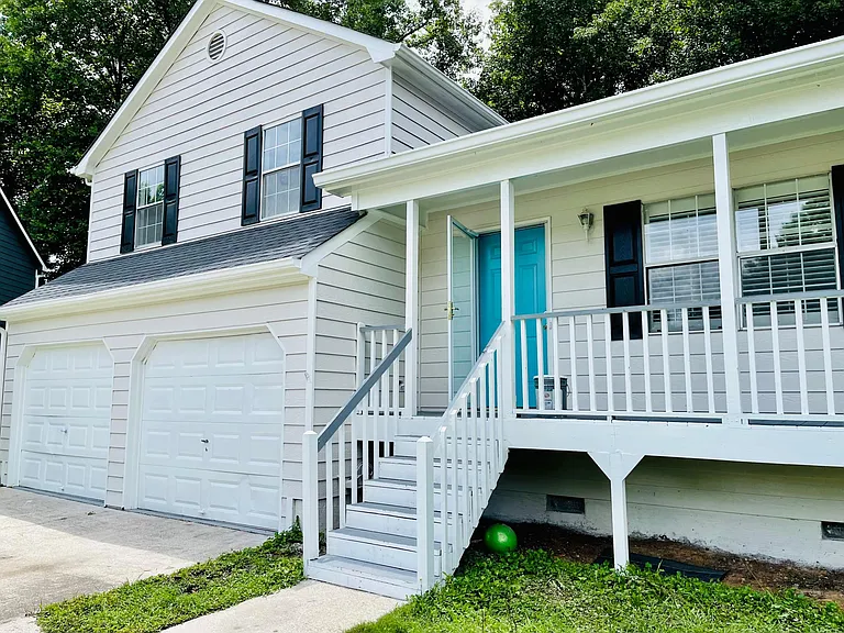 4215 New Towne Dr — Photo 4