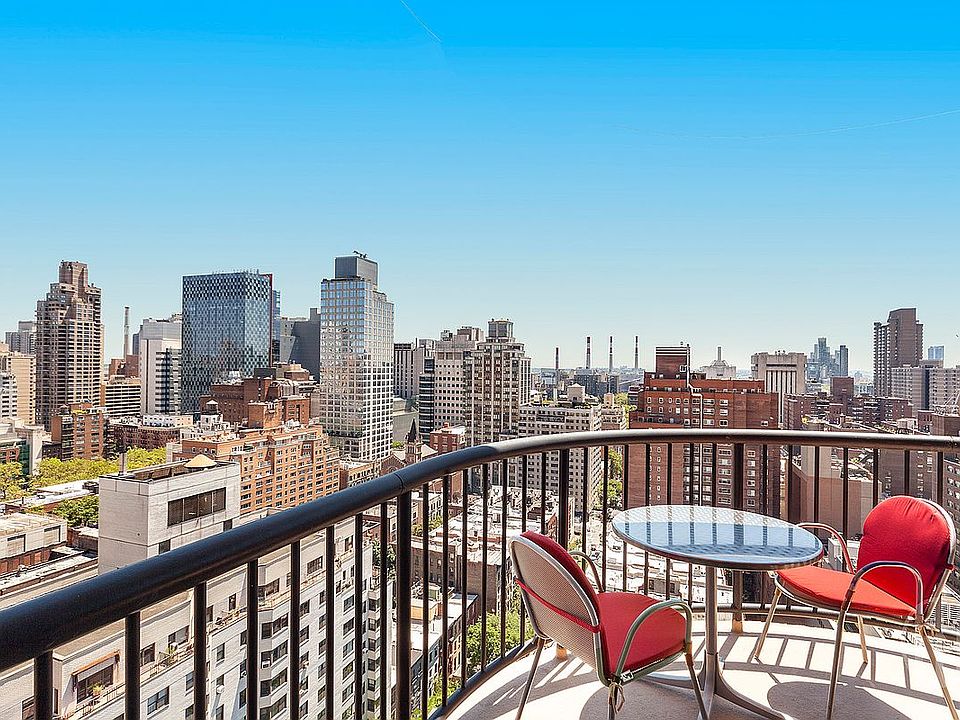 1st image of 304 E 65th St APT 21A