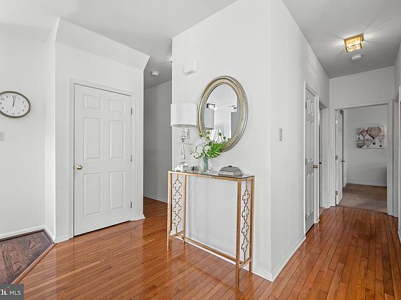 3rd image of 156 Jeffords Ct #1201