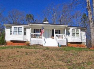 128 Hanson Trl, Whitesburg, GA 30185