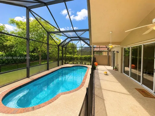 22015 Altona Dr, Boca Raton, FL 33428
