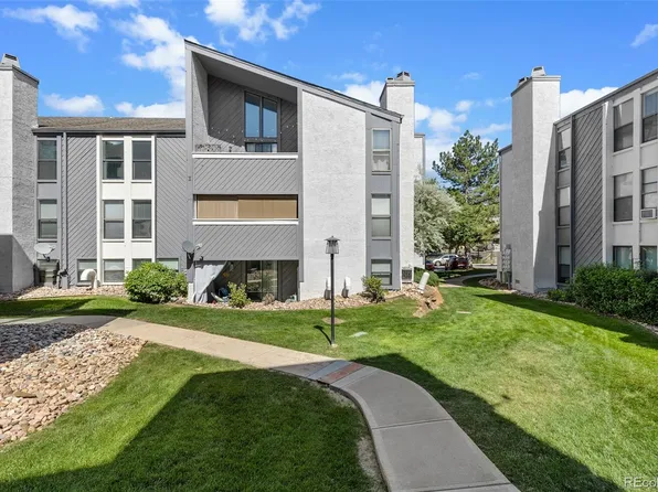 9867 E Peakview Avenue #E1, Englewood, CO 80111
