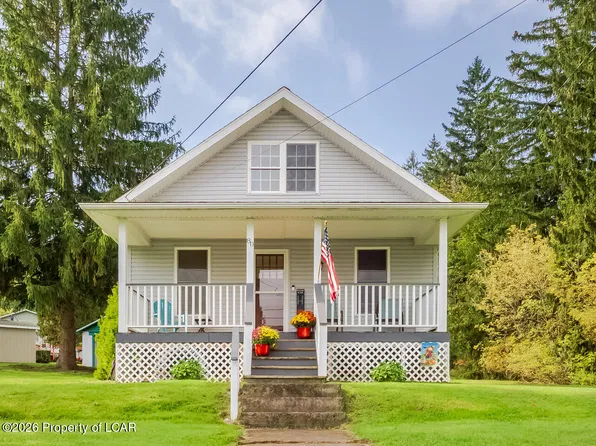 80 S Main St, Conyngham, PA 18219